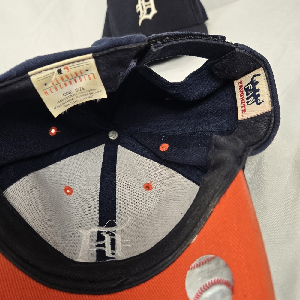 5 Detroit Ball Caps - Picture 9 of 11